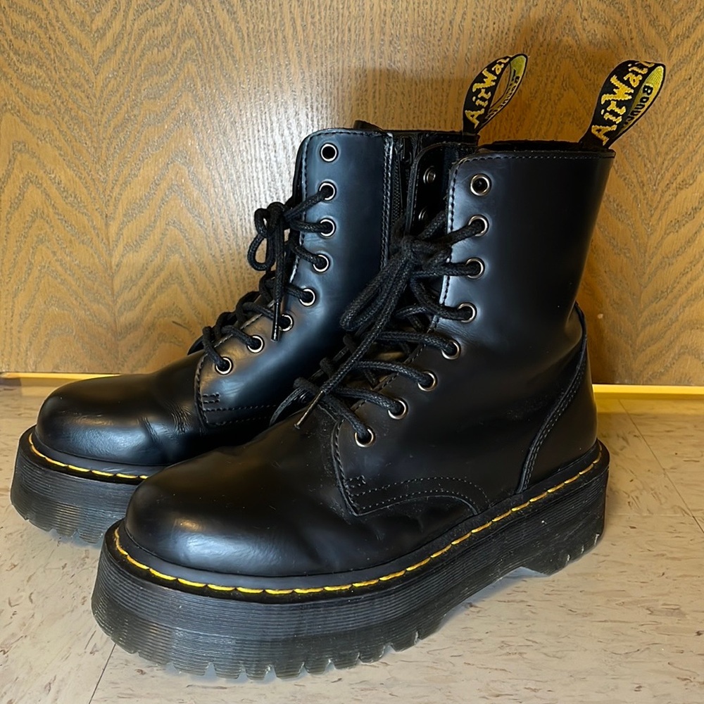 Dr. Martens Jadon Black Polished Smooth Boots Size 8